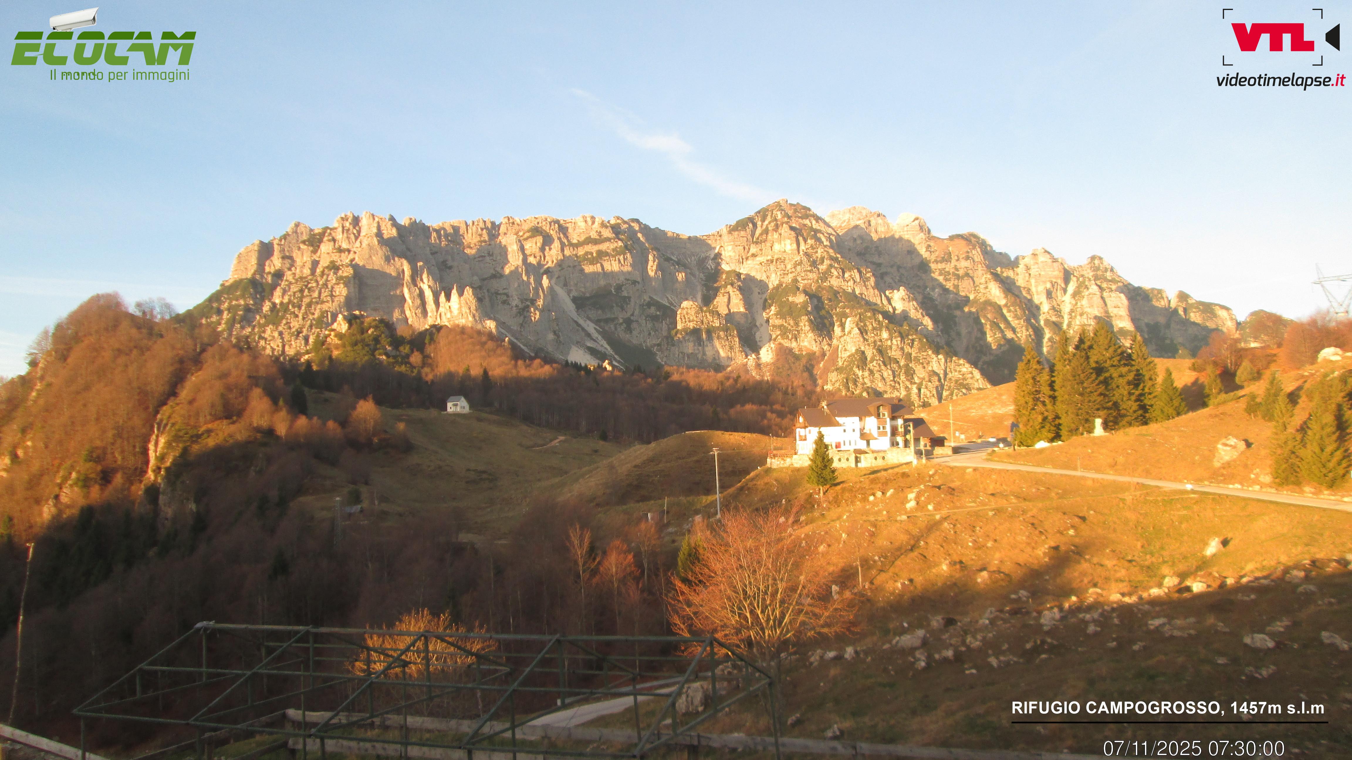 immagine della webcam nei dintorni di Vallarsa: webcam Valli del Pasubio