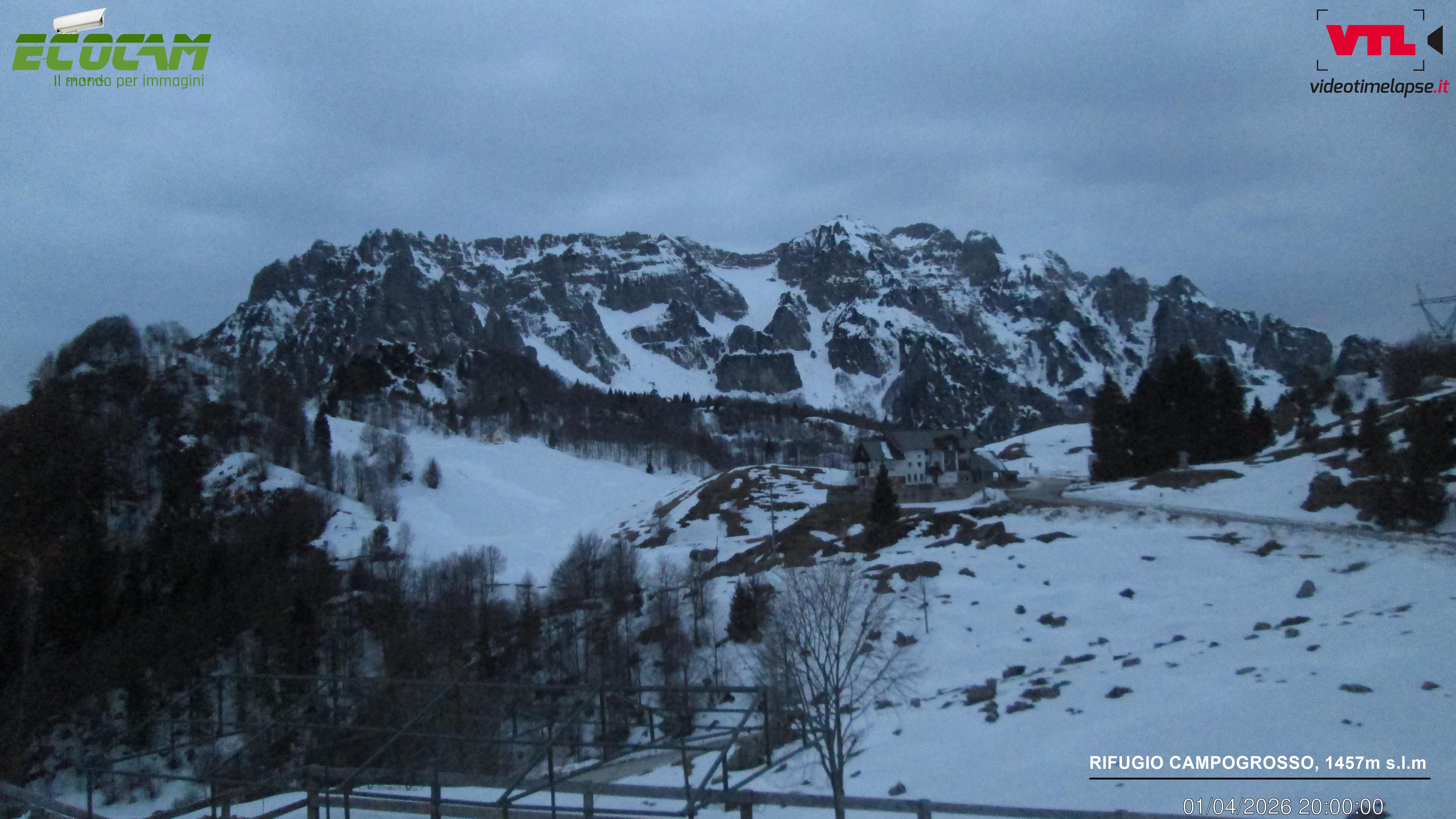 immagine della webcam nei dintorni di Rifugio Campogrosso: webcam Valli del Pasubio