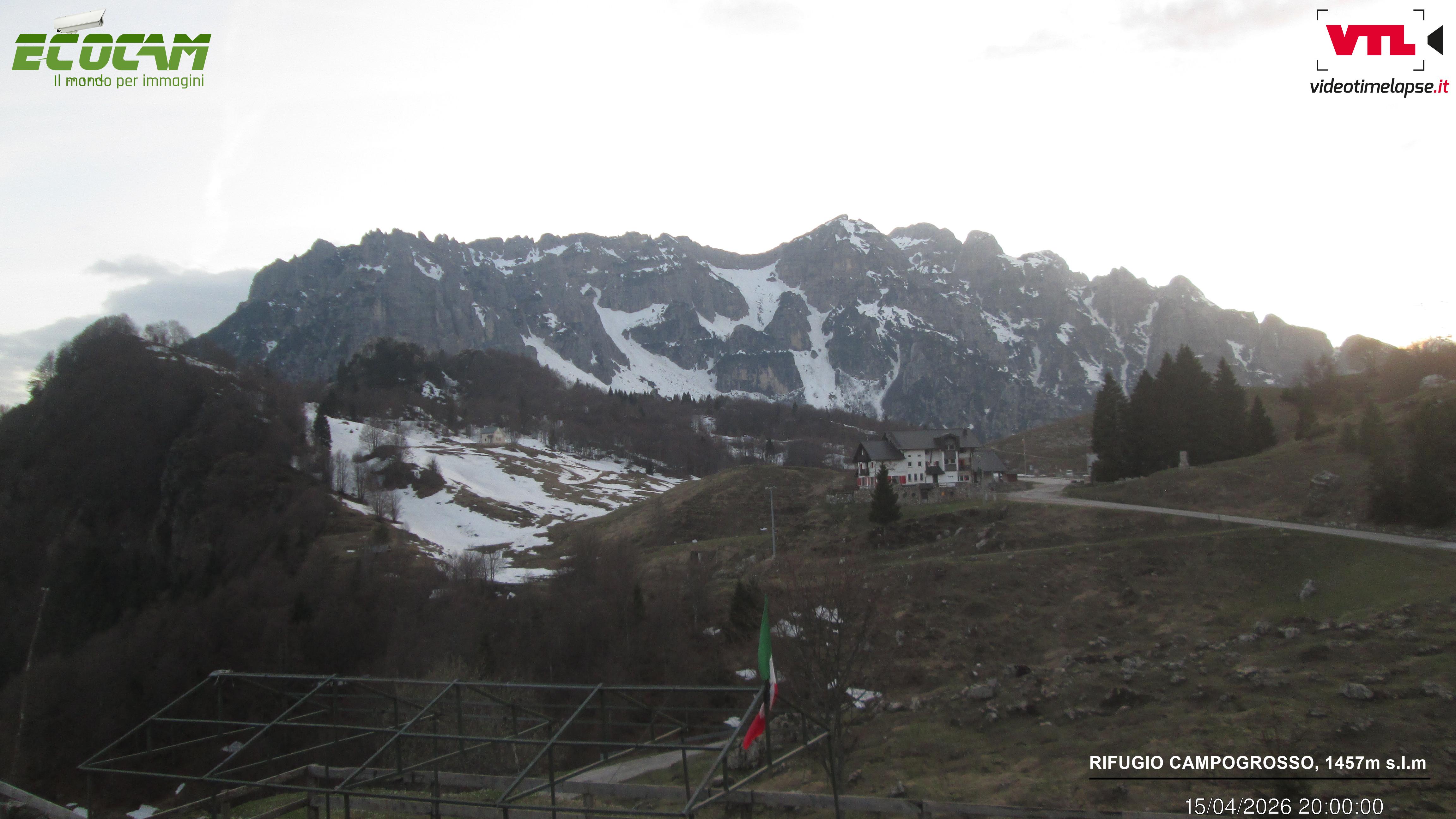 immagine della webcam nei dintorni di Torrebelvicino: webcam Valli del Pasubio