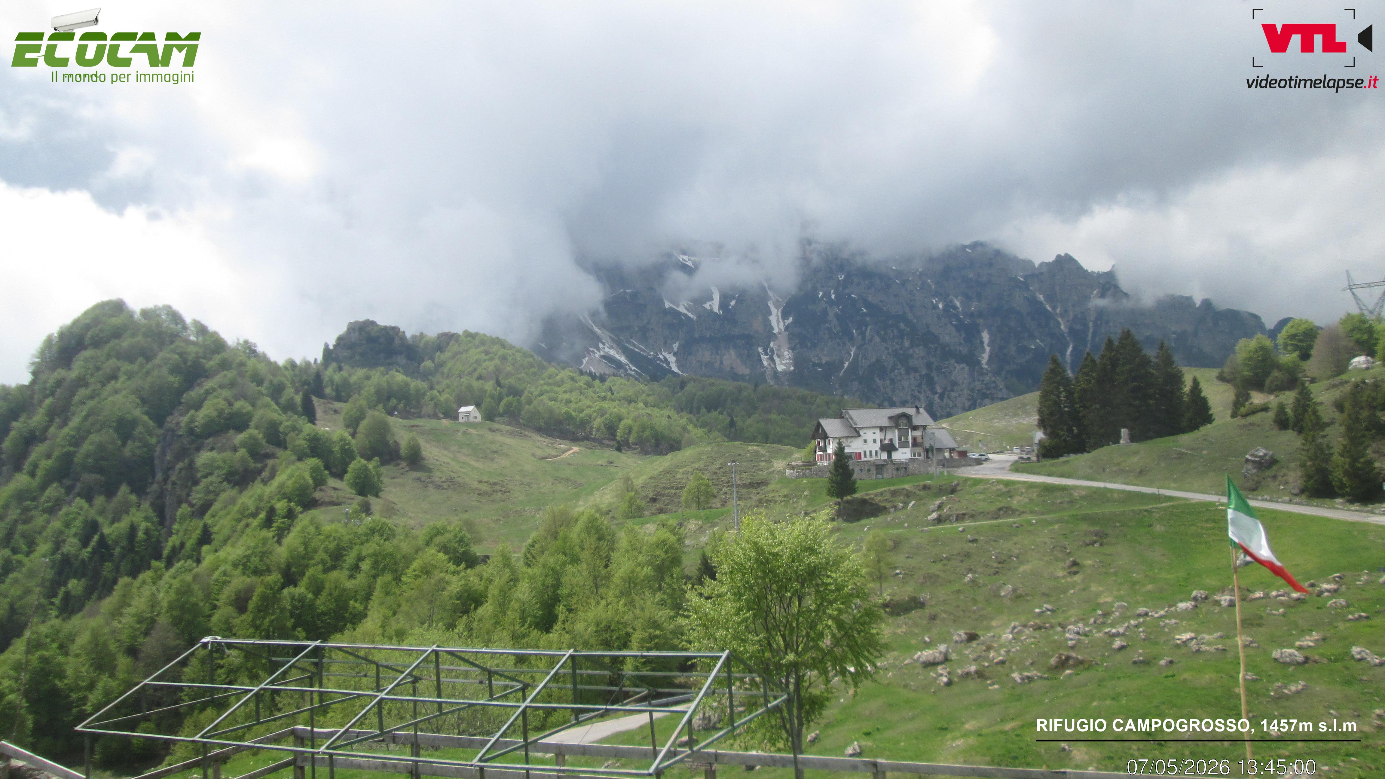 immagine della webcam nei dintorni di Posina: webcam Valli del Pasubio